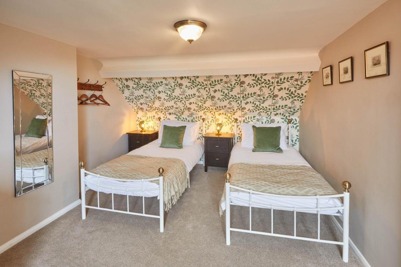 Host & Stay - Adventure House Вітбі Екстер'єр фото